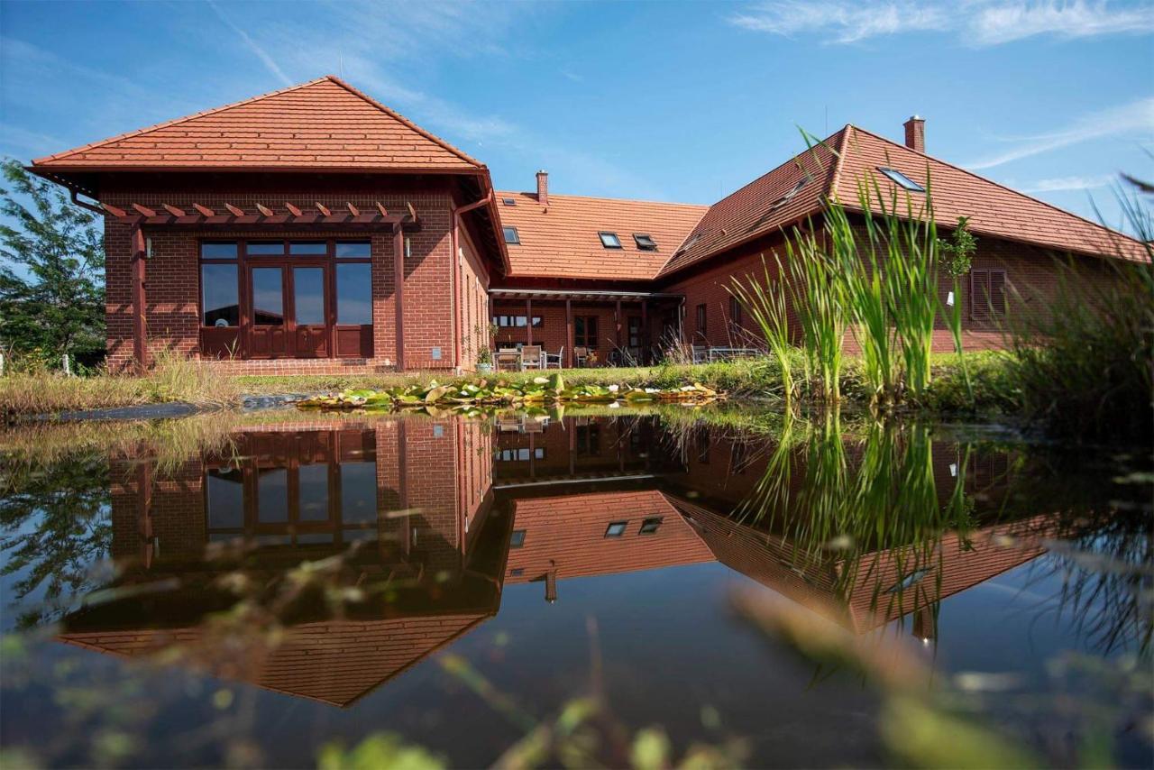 Alsoszolnok Naturpark Vendeghaz מראה חיצוני תמונה